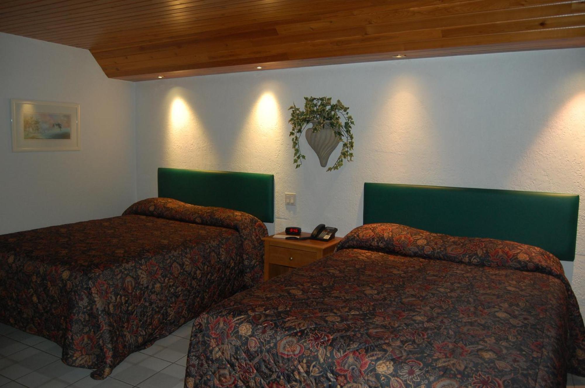Motel Godard Nominingue